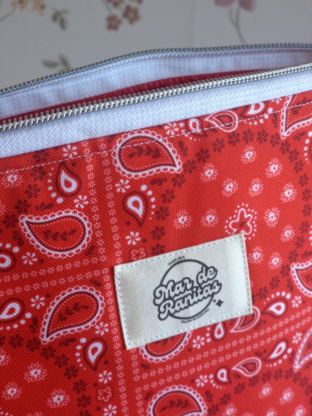 Neceser paisley