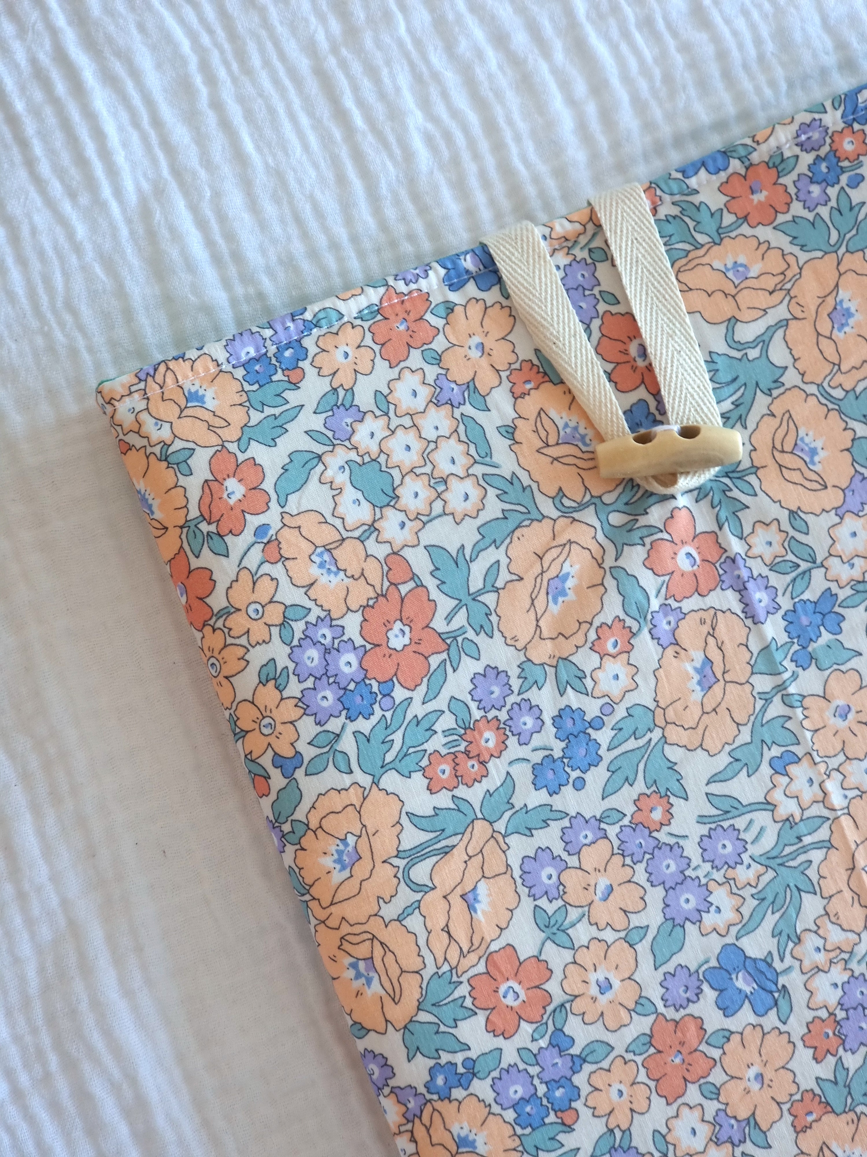 Funda de libro Carola