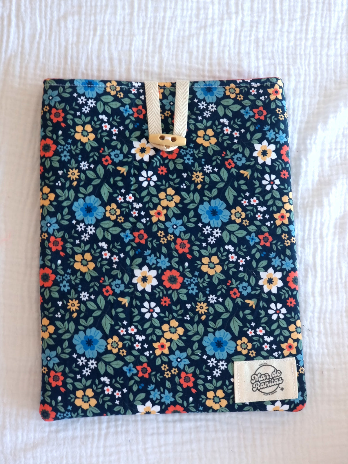Funda de libro Carina
